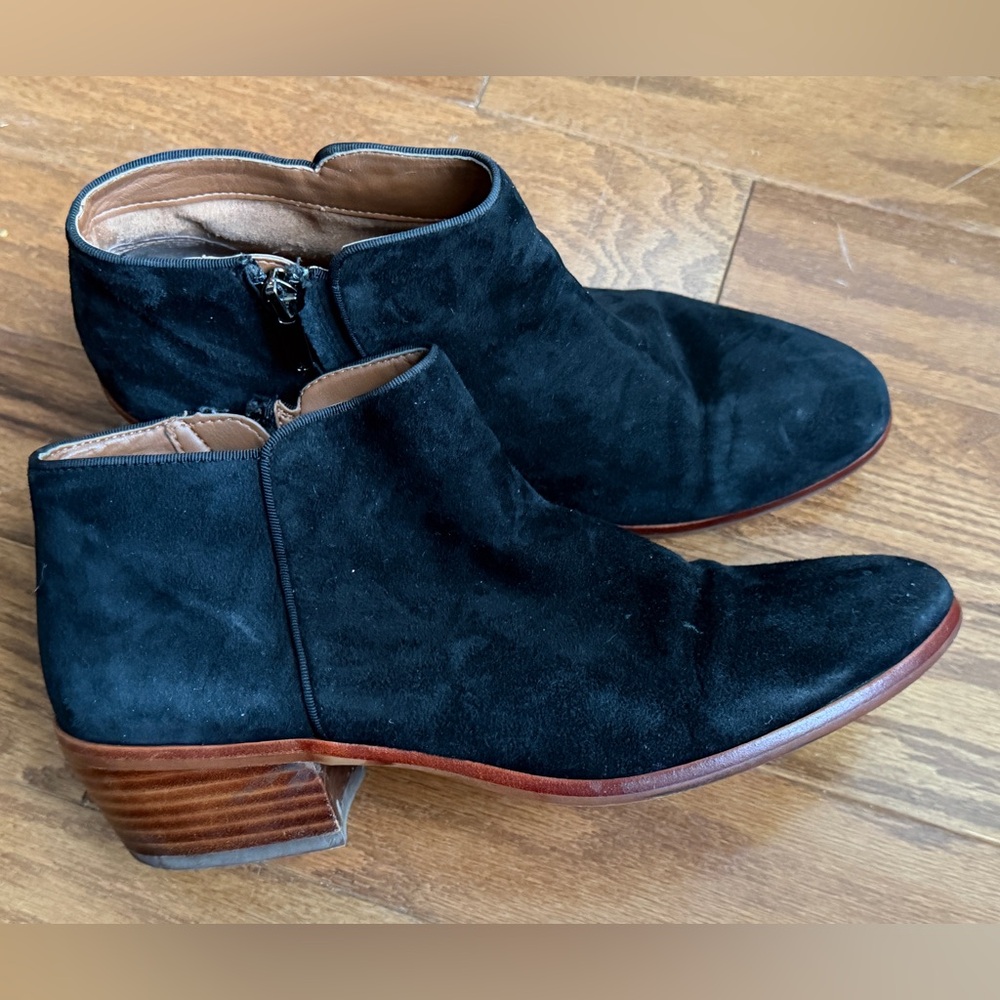 Sam Edelman Black Suede Ankle Boots with Wooden Heel Women’s Size 8.5